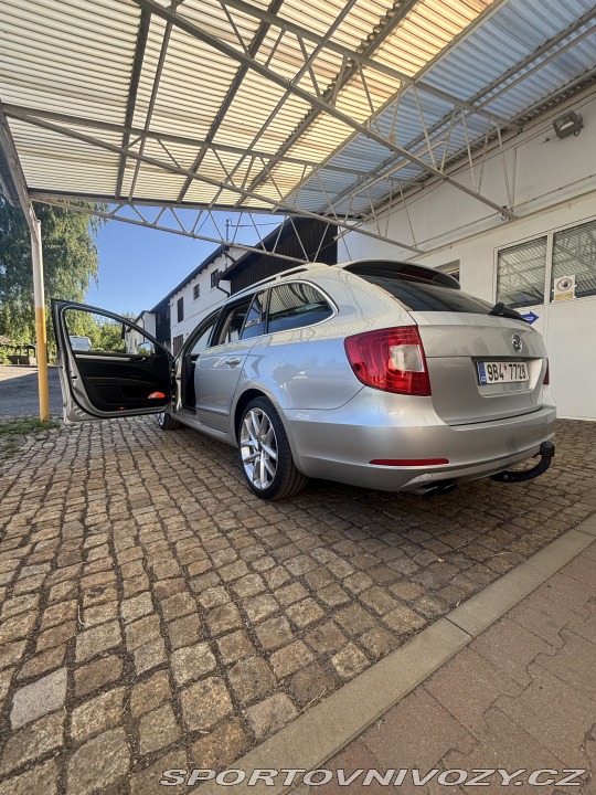 Škoda Superb Škoda Superb II 3.6 FSI V 2012