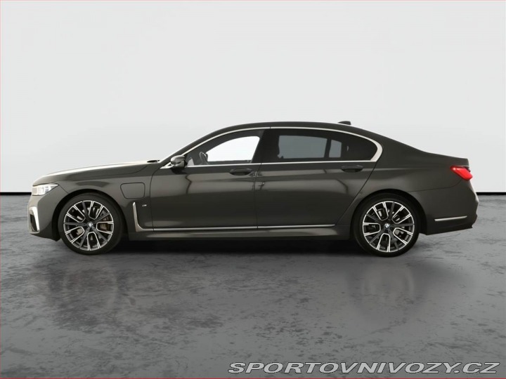 BMW 7 745Le 2019