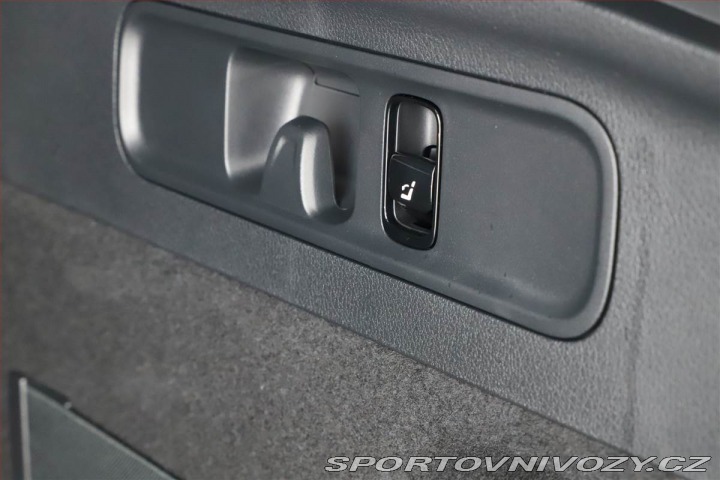 Mercedes-Benz Ostatní modely GLC 220 d 4MATIC, AMG Line, H 2025