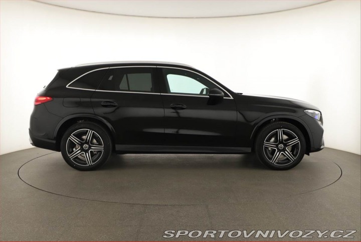 Mercedes-Benz Ostatní modely GLC 220 d 4MATIC, AMG Line, H 2025