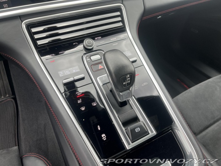 Porsche Panamera GTS 2019