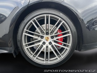 Porsche Panamera GTS 2019