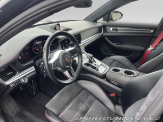 Porsche Panamera GTS 2019