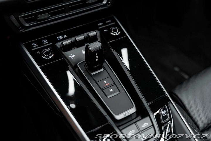 Porsche 911 4 GTS 2022