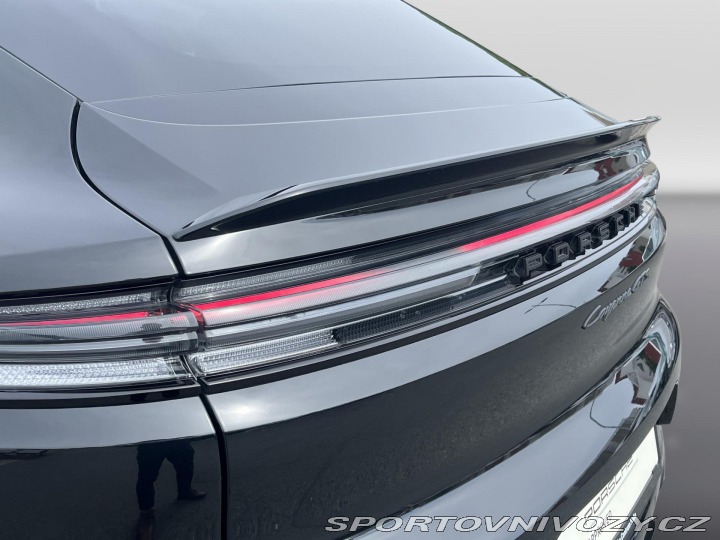 Porsche Cayenne GTS 2025