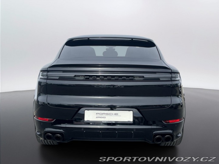 Porsche Cayenne GTS 2025