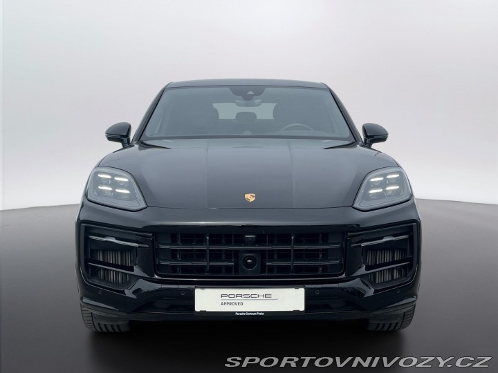 Porsche Cayenne GTS 2025