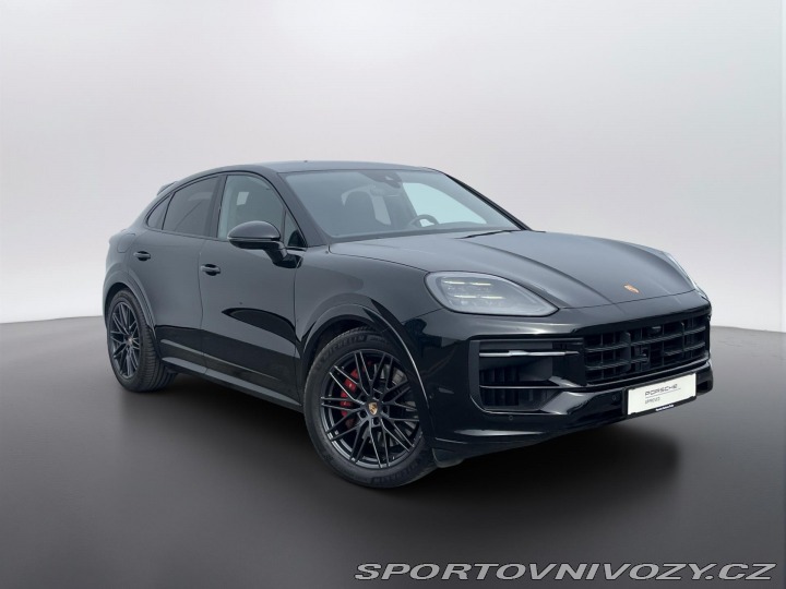 Porsche Cayenne GTS 2025