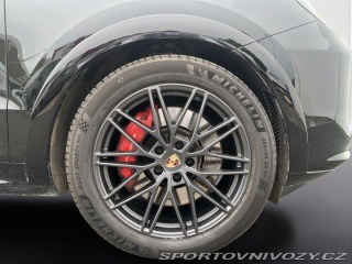 Porsche Cayenne GTS 2025