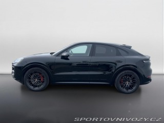 Porsche Cayenne GTS 2025