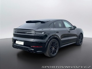 Porsche Cayenne GTS 2025