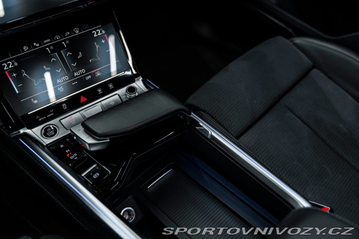 Audi Ostatní modely Q8 e-tron E-TRON 2023