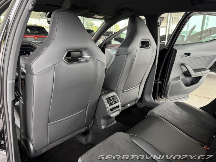 Cupra Formentor 2,0TSI VZ 333*4x4*KeyLess 2026