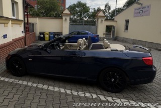 BMW 3 E93 328i 2012