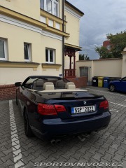 BMW 3 E93 328i 2012