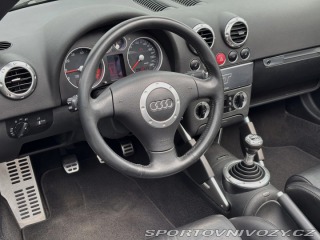 Audi TT  2003