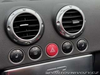 Audi TT  2003