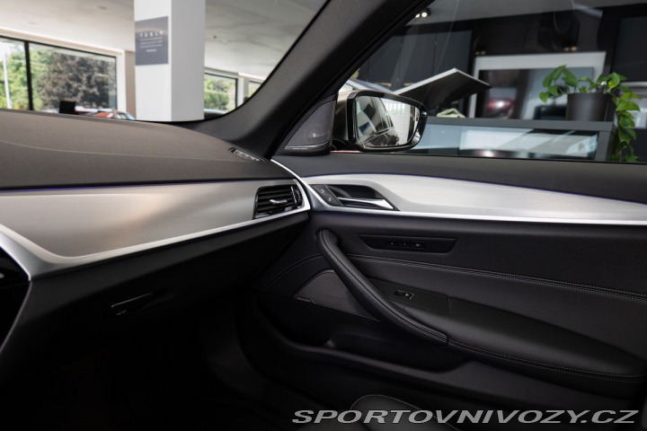 BMW 5 d xDrive/HarmanKardon/Ven 2020
