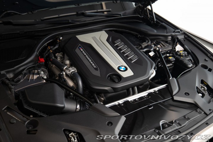 BMW M5 d xDrive/HarmanKardon/Ven 2020