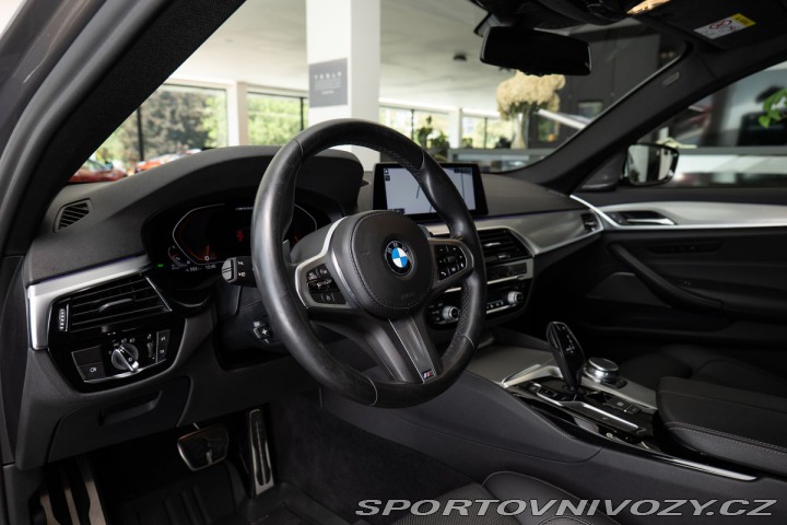 BMW M5 d xDrive/HarmanKardon/Ven 2020