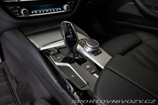 BMW M5 d xDrive/HarmanKardon/Ven 2020