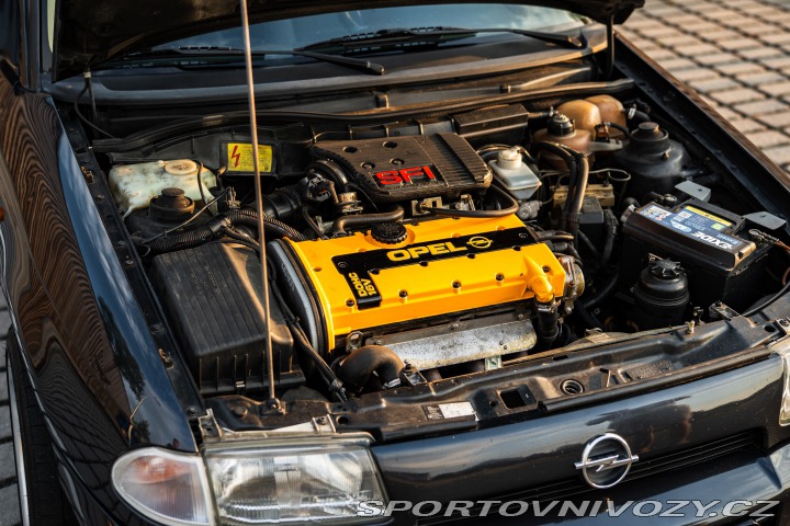 Opel Astra GSi 1992