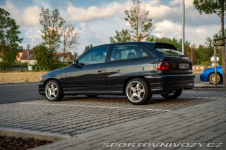 Opel Astra GSi 1992