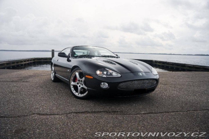 Jaguar XKR 2004
