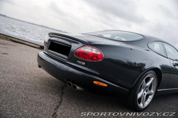 Jaguar XKR 2004
