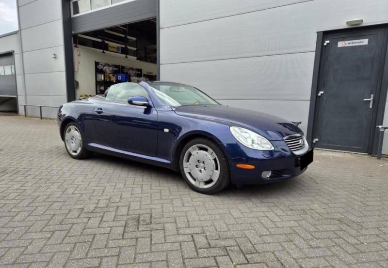 Lexus SC 430