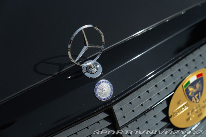 Mercedes-Benz E 300 E-24V SPORTLINE 1989