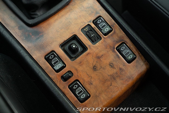 Mercedes-Benz E 300 E-24V SPORTLINE 1989