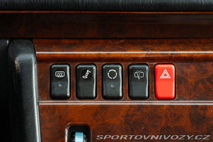 Mercedes-Benz E 300 E-24V SPORTLINE 1989