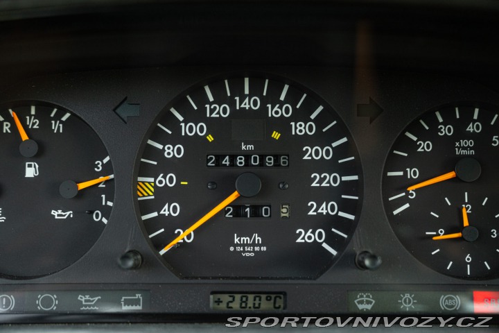 Mercedes-Benz E 300 E-24V SPORTLINE 1989