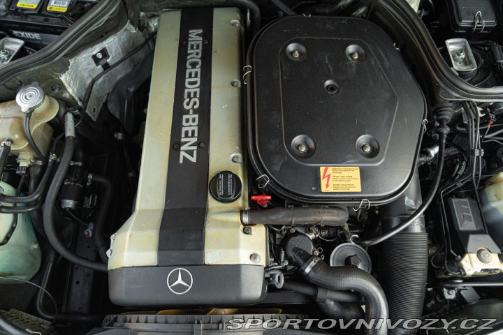 Mercedes-Benz E 300 E-24V SPORTLINE 1989
