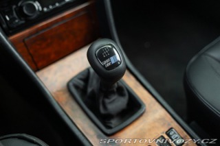 Mercedes-Benz E 300 E-24V SPORTLINE 1989