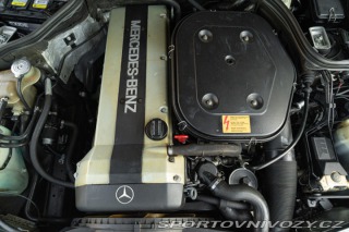Mercedes-Benz E 300 E-24V SPORTLINE 1989