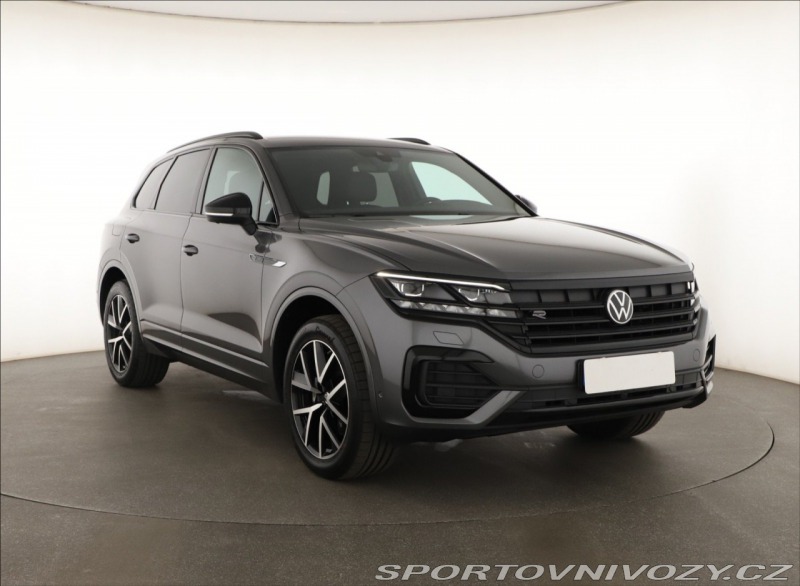 Volkswagen Ostatní modely Touareg R-Line 3.0 TDI
