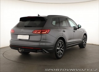 Volkswagen Ostatní modely Touareg R-Line 3.0 TDI 2022