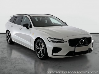 Volvo V60 R-Design T8 Twing Engine