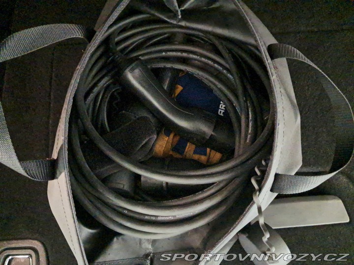 Volvo V60 R-Design T8 Twing Engine 2021