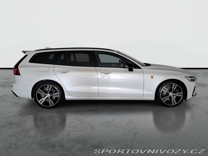 Volvo V60 R-Design T8 Twing Engine 2021