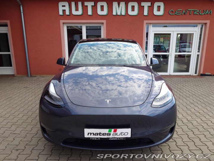 Tesla Model Y Long Range Dual Motor 378 2022