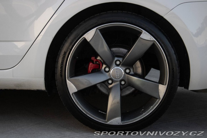 Škoda Octavia RS Combi 2.0 TDI RS / 135kW 2015