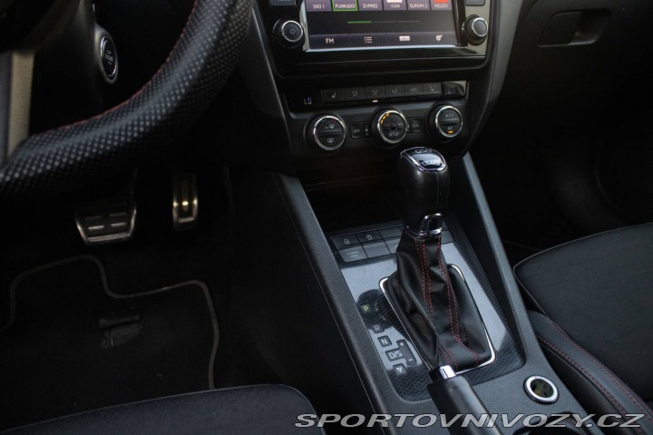 Škoda Octavia RS Combi 2.0 TDI RS / 135kW 2015