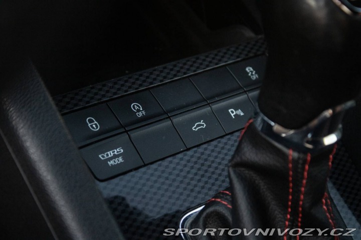 Škoda Octavia RS Combi 2.0 TDI RS / 135kW 2015