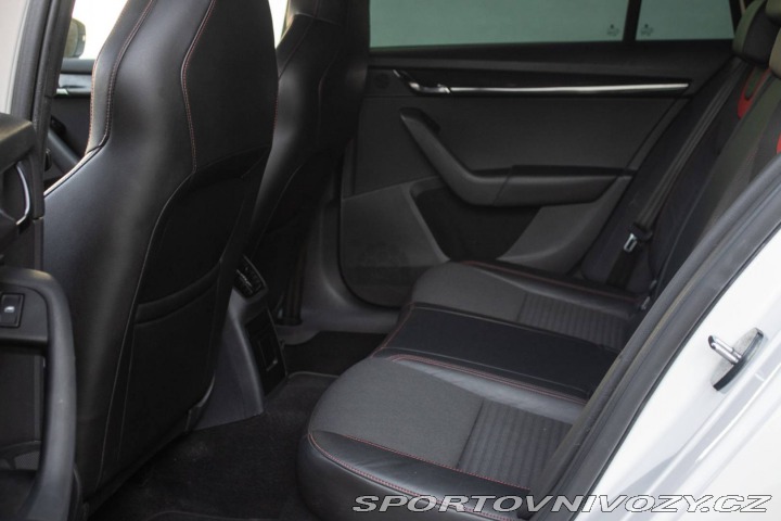 Škoda Octavia RS Combi 2.0 TDI RS / 135kW 2015