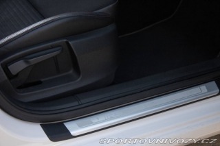 Škoda Octavia RS Combi 2.0 TDI RS / 135kW 2015