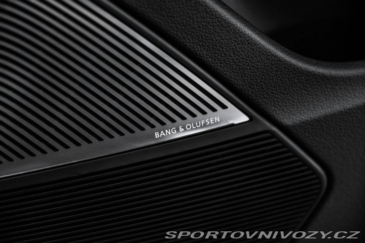 Audi SQ8 4,0TDI Keramiky Masáže Pa 2020