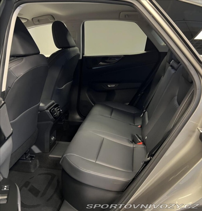 Lexus Ostatní modely NX 450h plus 450H+ 2,5 PHEV EXECUTIVE 2024